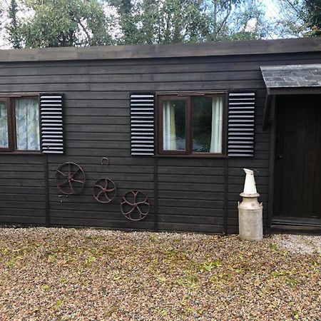 The Cabin At Hillhead Farm Сент-Колумб-Мейджор Экстерьер фото